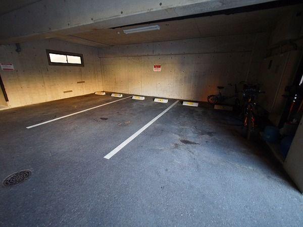 コルテリベロ（306） 駐車場