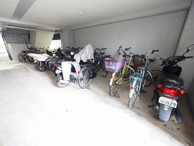 パシフィック南武庫之荘（307） 駐車場