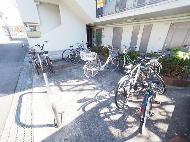 サンコスモ塚口（207） 駐車場