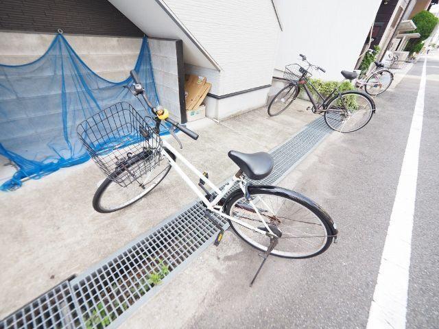 maison noire 物件画像