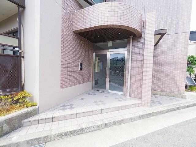 サンルイコート 物件画像