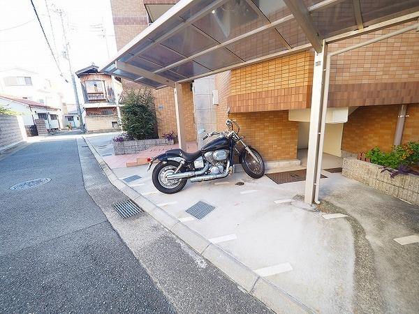 ハイエース中堂 物件画像