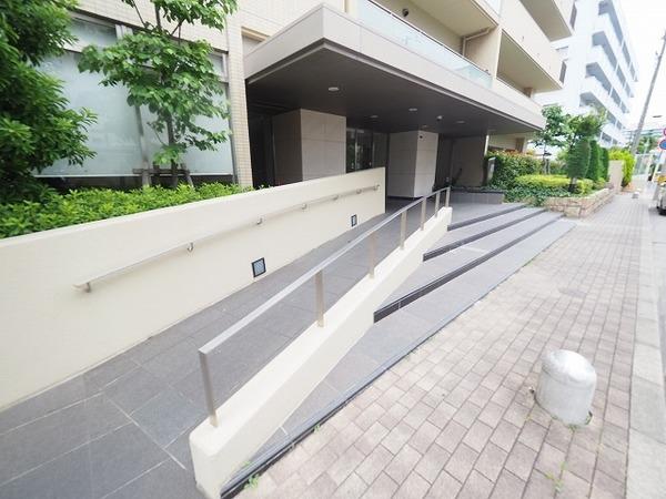 レピア東難波 エントランス
