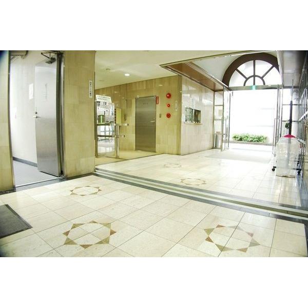 阪神住建リバーサイドヴィラ エントランス