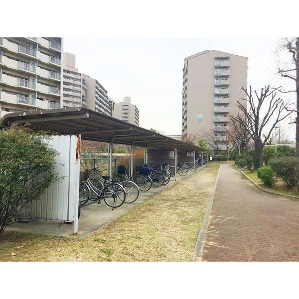 南港ポートタウンうしお 駐車場