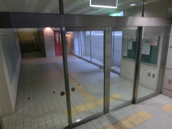 アミング潮江イーストA参棟 エントランス