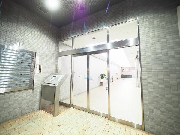 アミング潮江ウエスト弐番館 エントランス