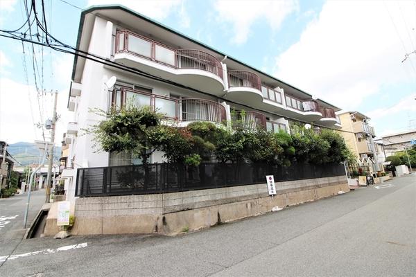 ファミーユ御影中町 外観