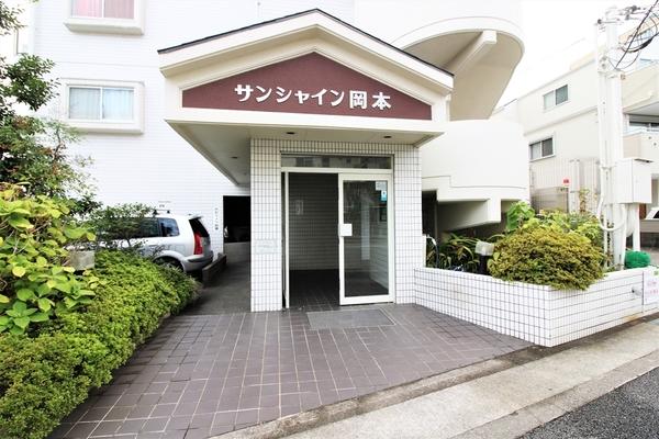 サンシャイン岡本 エントランス