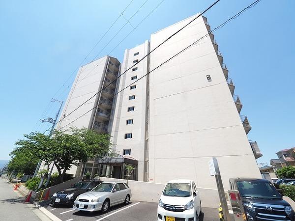 ろうきん立花コーポＢ棟 外観