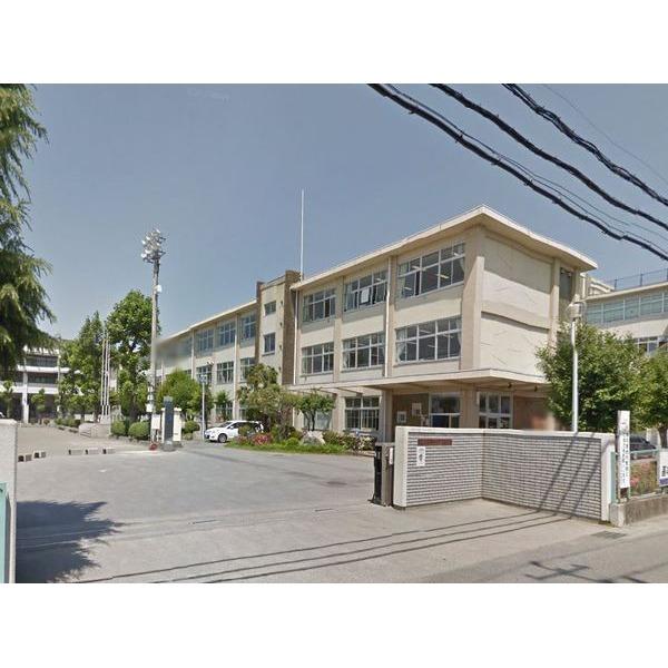 宇都宮市立宮の原中学校：2114m