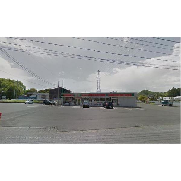 ファミリーマート宇都宮駒生店：468m