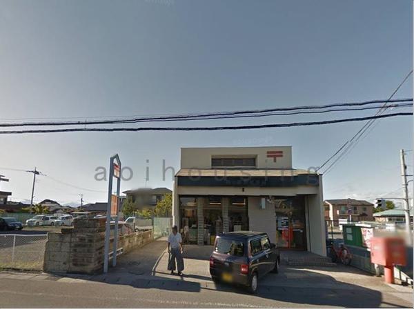 鶴田駅前郵便局：547m