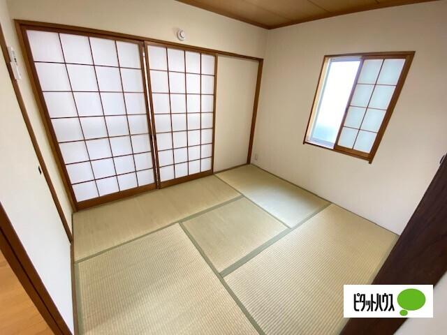 東塙田貸家 部屋画像