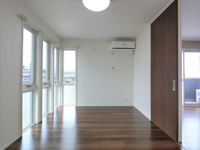 サンライトハイム陽東（301） 部屋画像