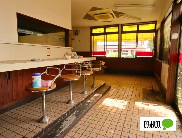 貝島町テナント 室内