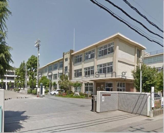 宇都宮市立宮の原中学校：1793m