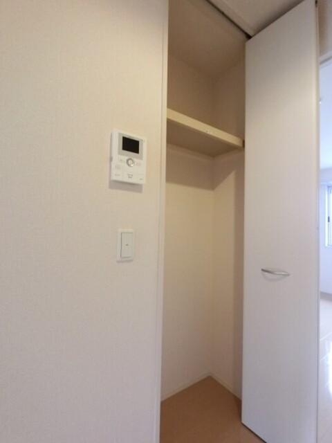 シャイニー（102） 部屋画像
