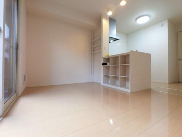 シャイニー（102） 部屋画像