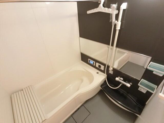 シャイニー（102） 部屋画像