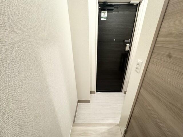 D-blanc（302） 玄関
