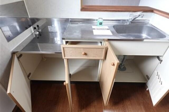 ロイヤル･ガーデン　Ｃ（101） 部屋画像