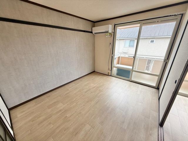 パークサイド安野（203） 部屋画像