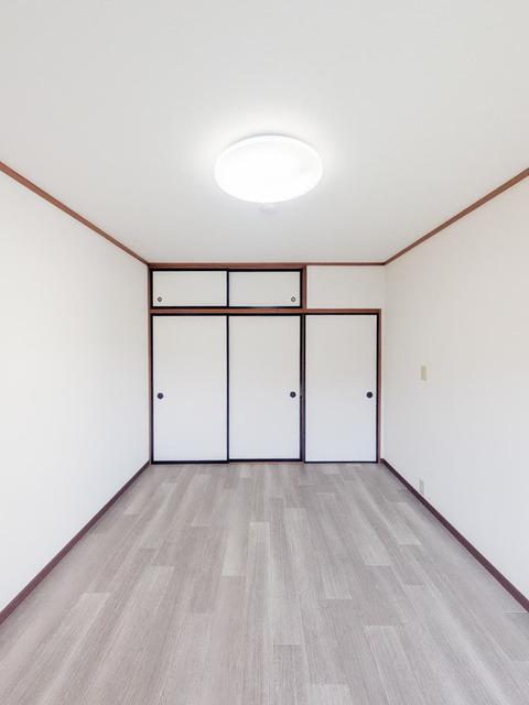 ホワイトテラス戸祭　EAST/WEST（EAST） 部屋画像
