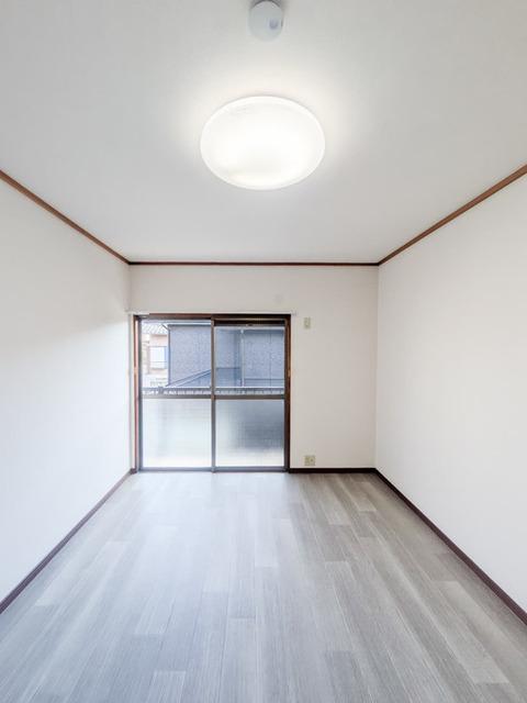 ホワイトテラス戸祭　EAST/WEST（EAST） 部屋画像