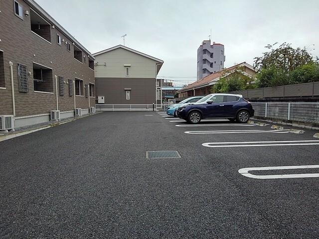 フォレスタ美里（105） 駐車場
