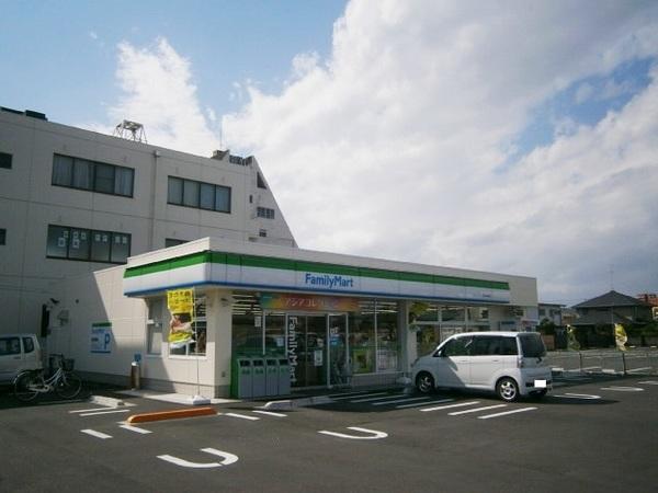 ファミリーマート古川工業高校前店：133m