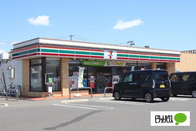 セブンイレブン古川駅東3丁目店：924m