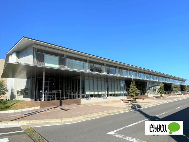 大崎市図書館：1354m