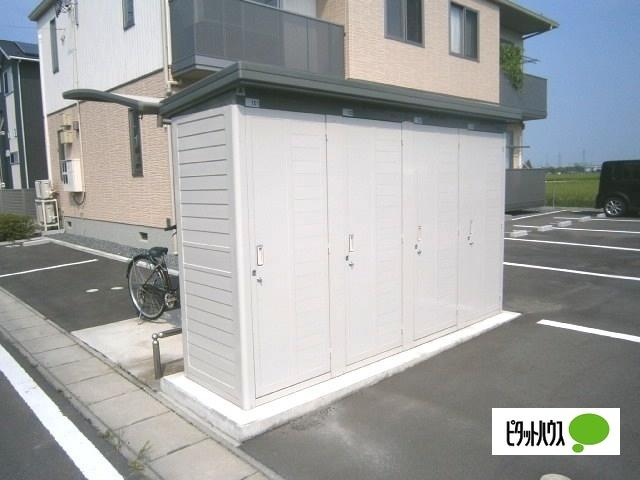 シャーメゾンヴィラージュ　A棟 物件画像
