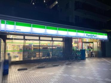 ファミリーマート長柄店：80m