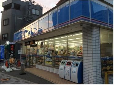 ローソン大阪本庄東三丁目店：186m