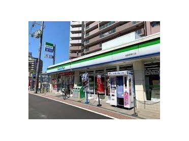ファミリーマート加島駅東口店：204m