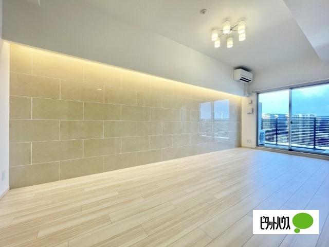 プレジオ西中島ASIAN リビング