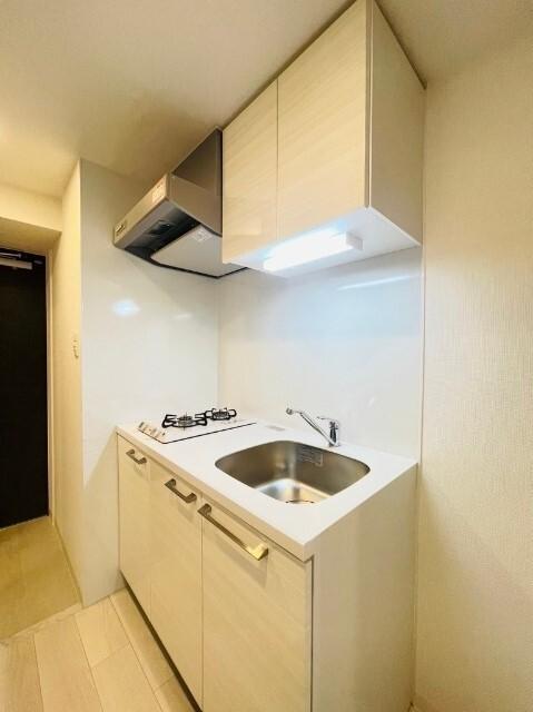 エスリード新大阪ラヴァーグ キッチン