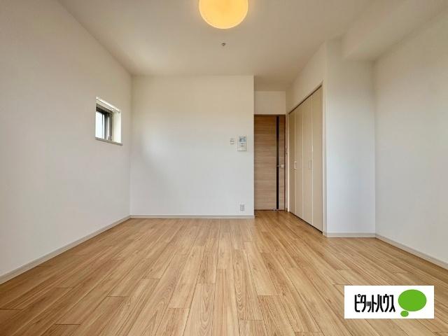 スプランディッド新大阪Ⅲ リビング