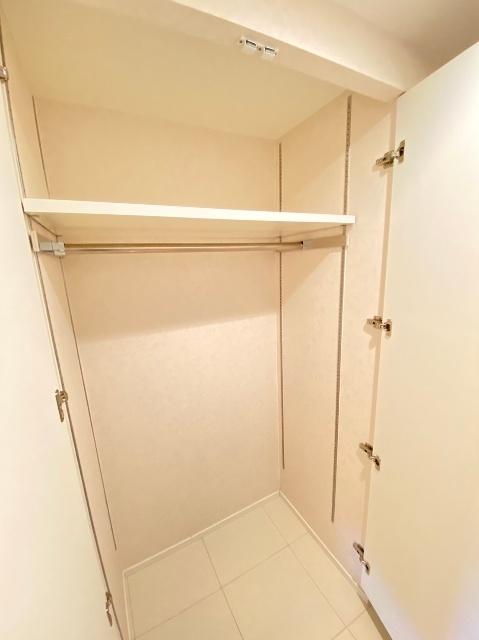 デュオン新大阪レジデンス 収納