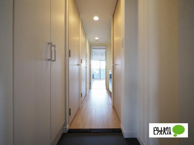プレサンス心斎橋クオーレ 玄関