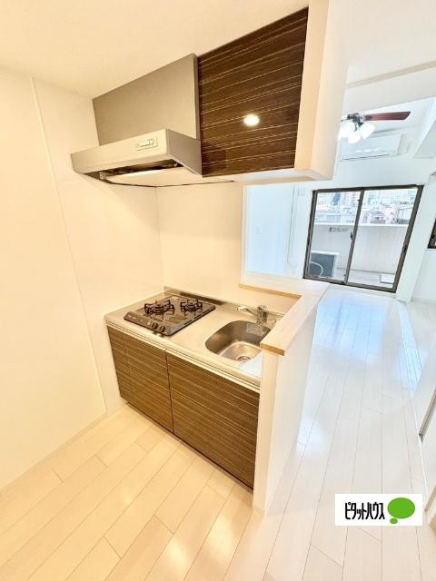 大阪市淀川区西三国マンション キッチン
