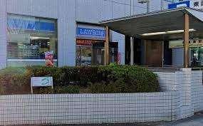 ローソンJR新福島駅前店：200m