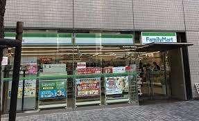 ファミリーマート近鉄堂島ビル店：107m
