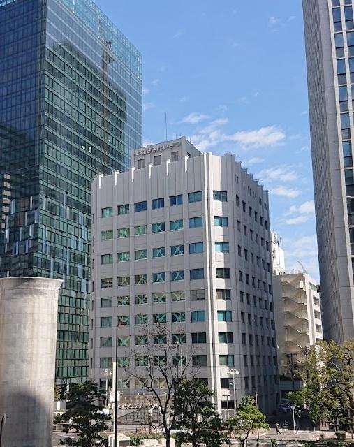 大阪府曽根崎警察署：555m