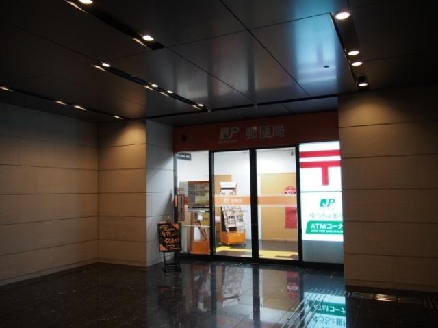 中之島センタービル内郵便局：583m