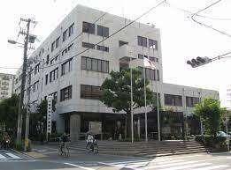 大阪府東淀川警察署：854m