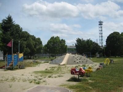 西淀公園：1000m