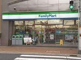 ファミリーマート島之内周防町店：255m